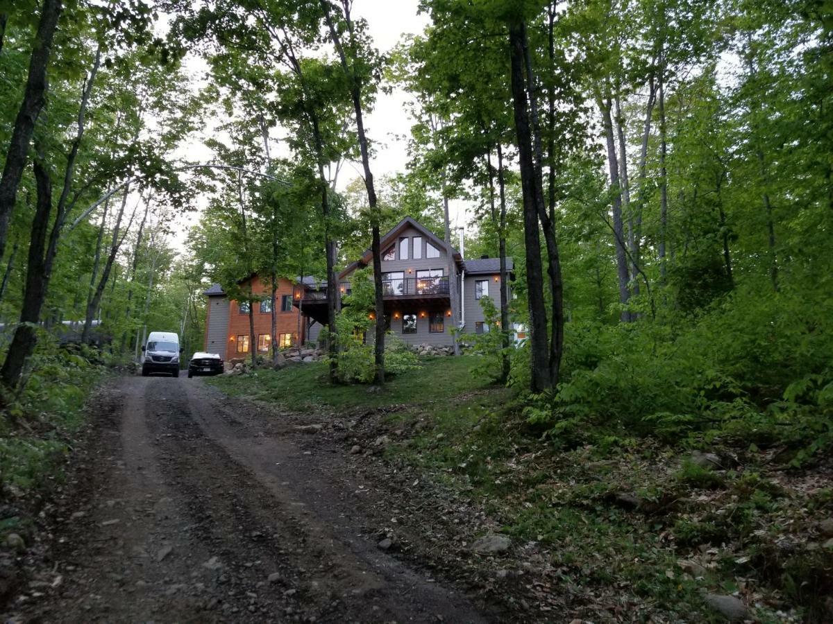 Les Cabines Nordik Des Piles Villa Saint-Jean-des Piles Exterior photo